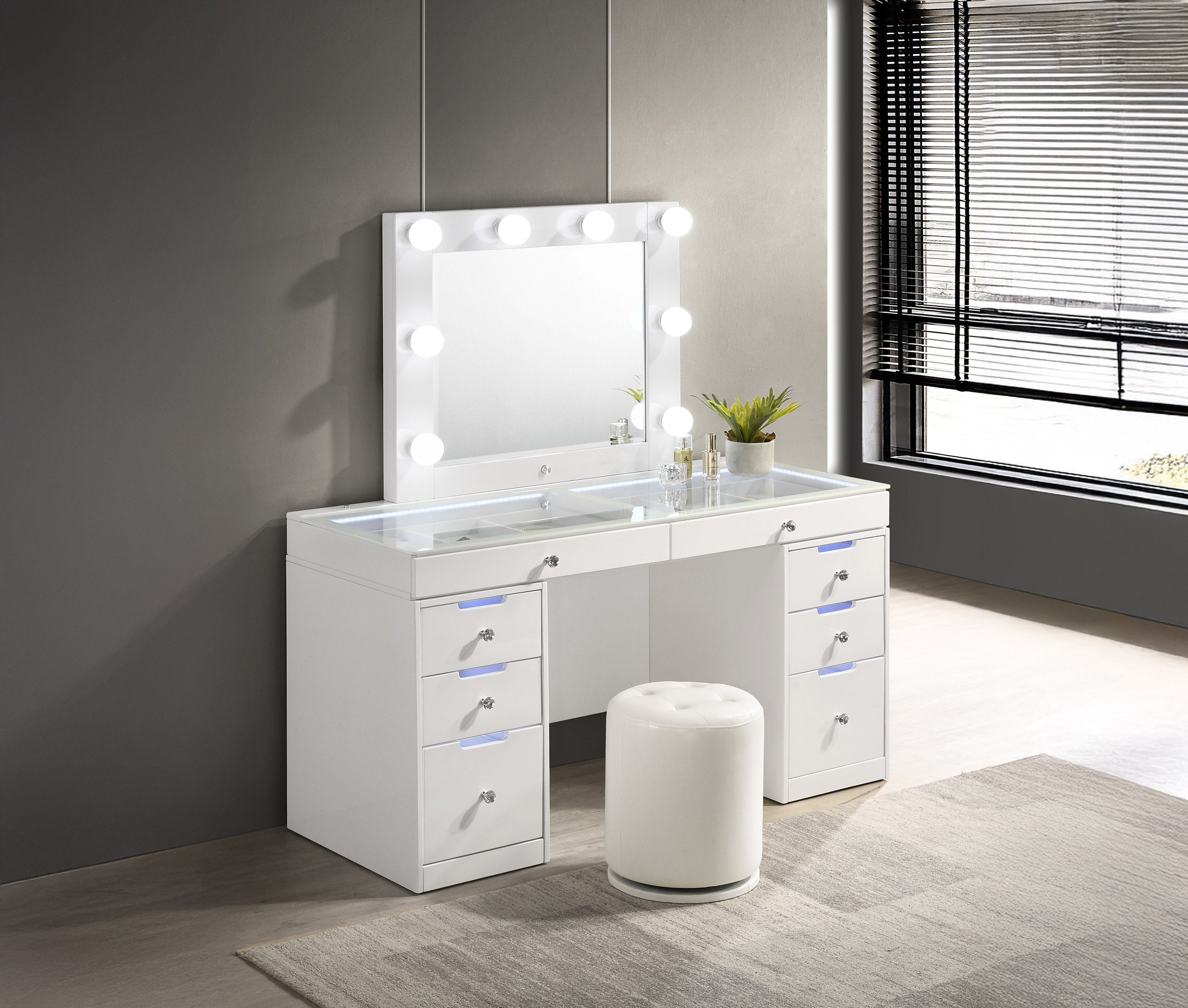 LUXO Vanity Set – White