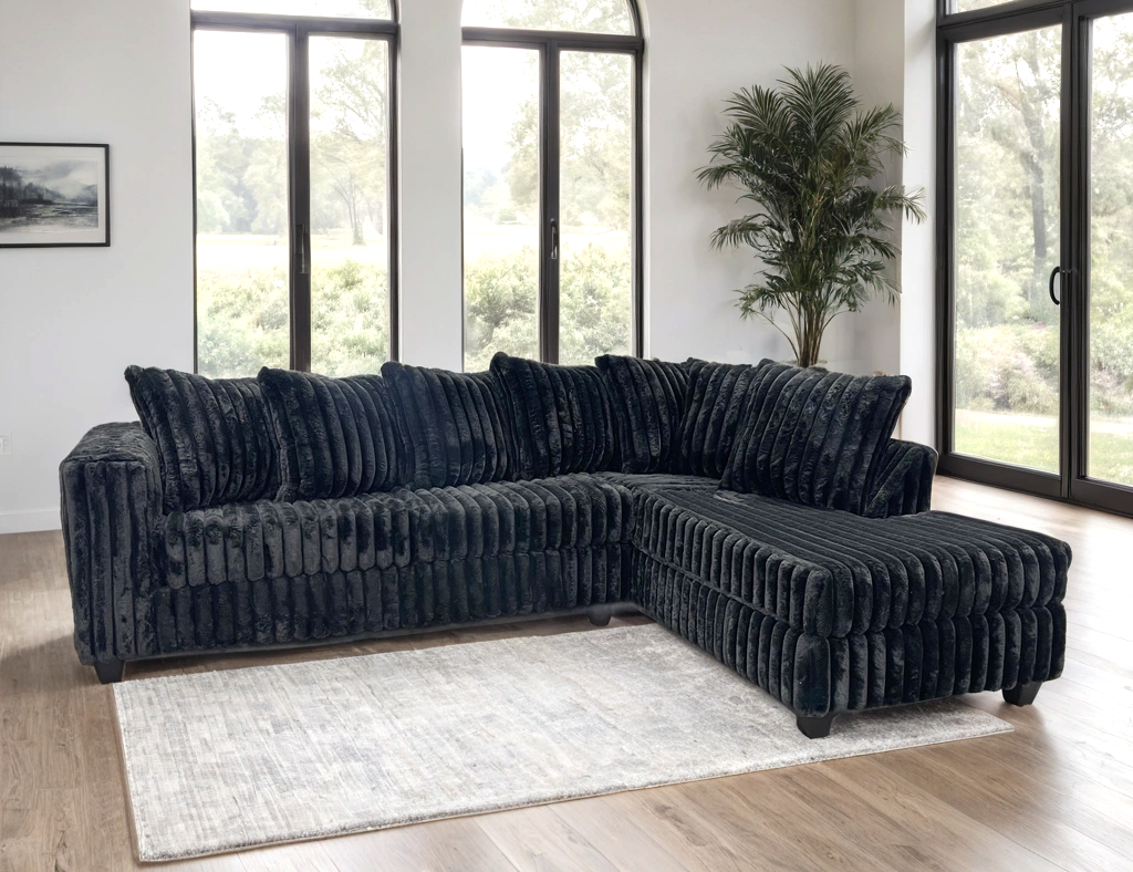 Gia Black - Sectional