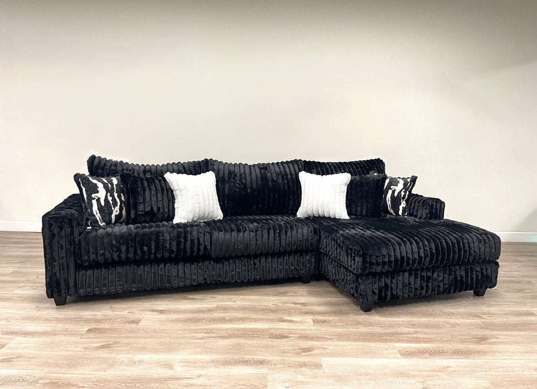 9500 Black Sectional