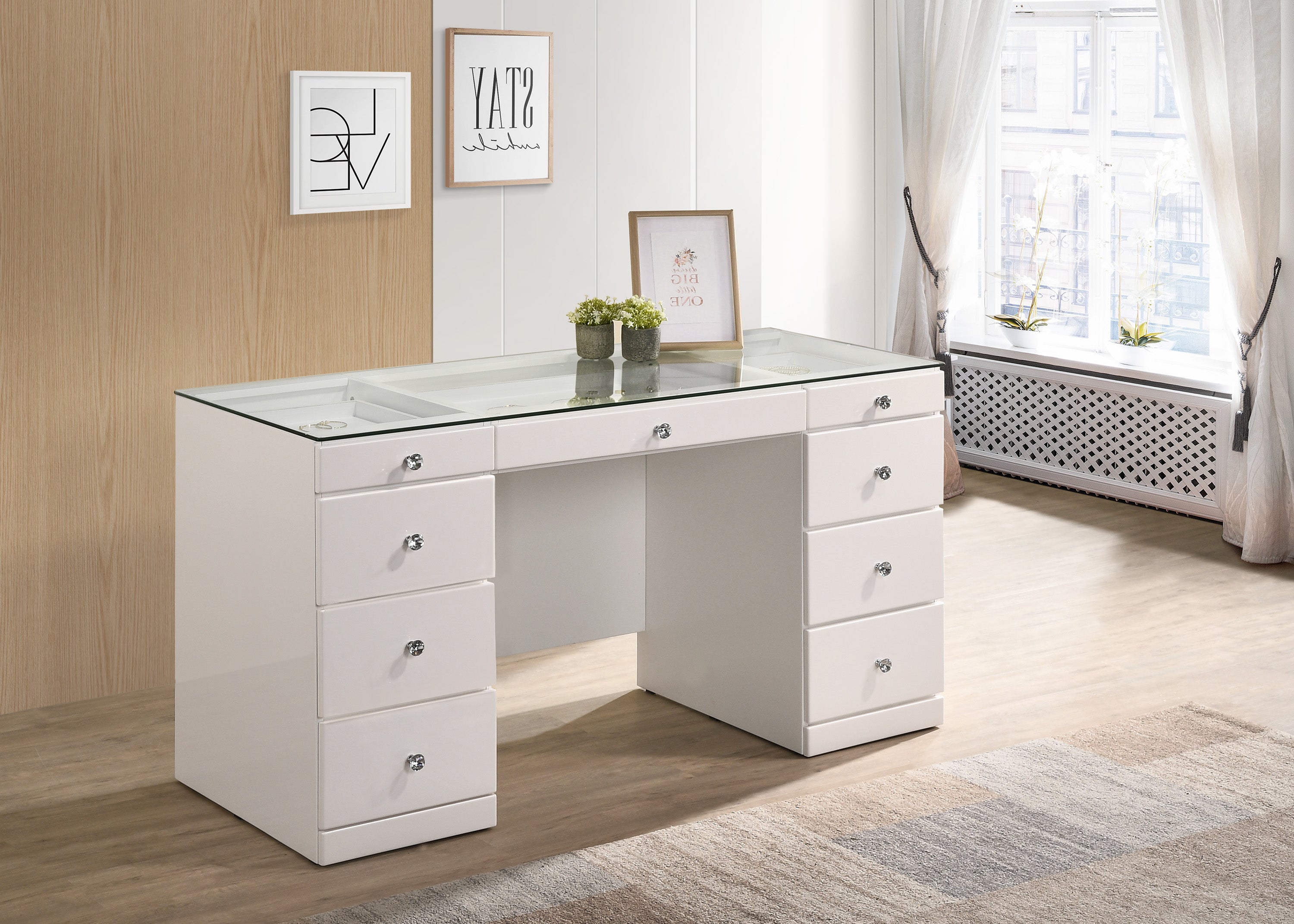 Avery Luxe Vanity Collection High-gloss White